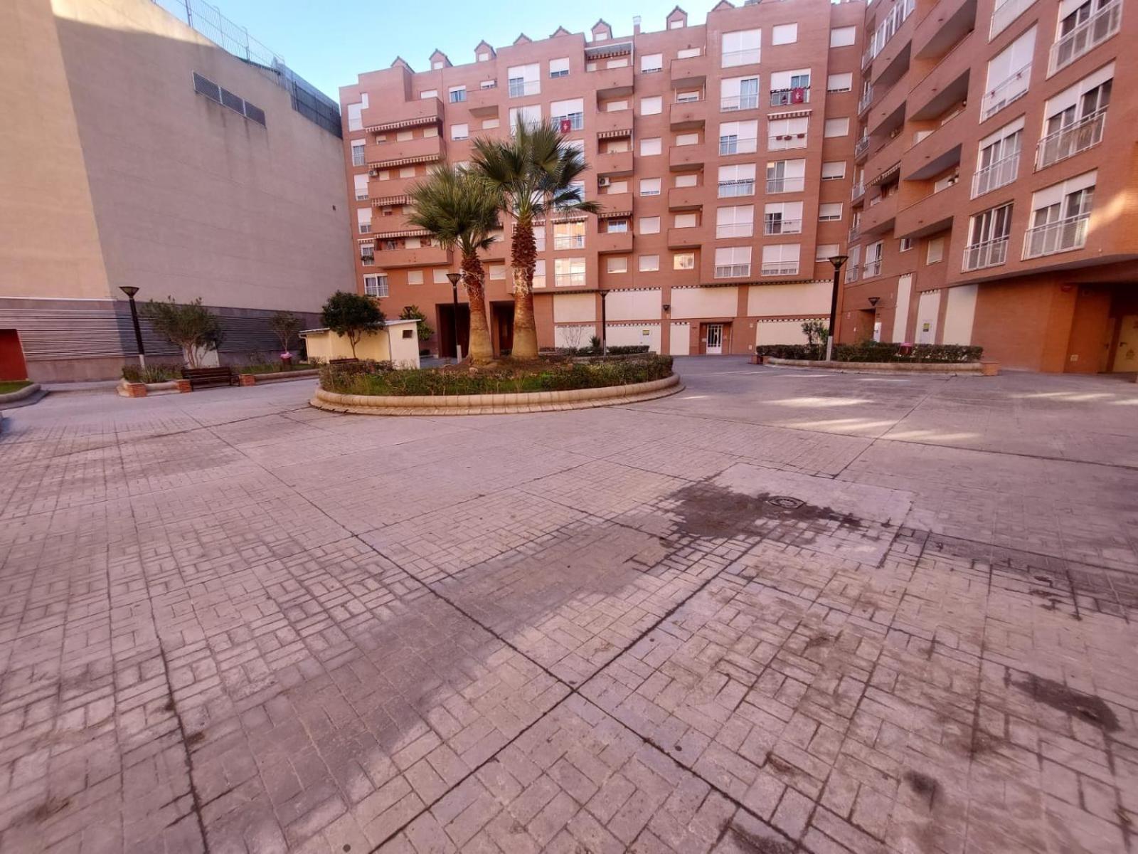 Ferienwohnung Plaza Del Ayuntamiento Con Parking Pondos Linares  Exterior foto